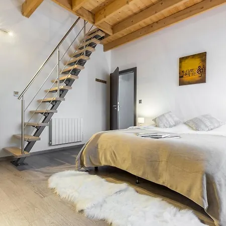 Chalet Les Edelweiss Mont-blanc - Classe 3 Etoiles Passy (Haute-Savoie)